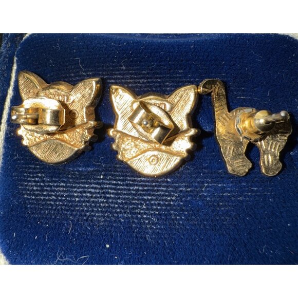 Avon Black Cat Enamel Rhinestone Gold Tone Pierced Stud Earrings Halloween~Goth - Picture 4 of 6